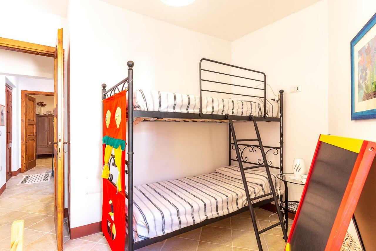 Domu Ala - Bynos Homes Baunei Ngoại thất bức ảnh