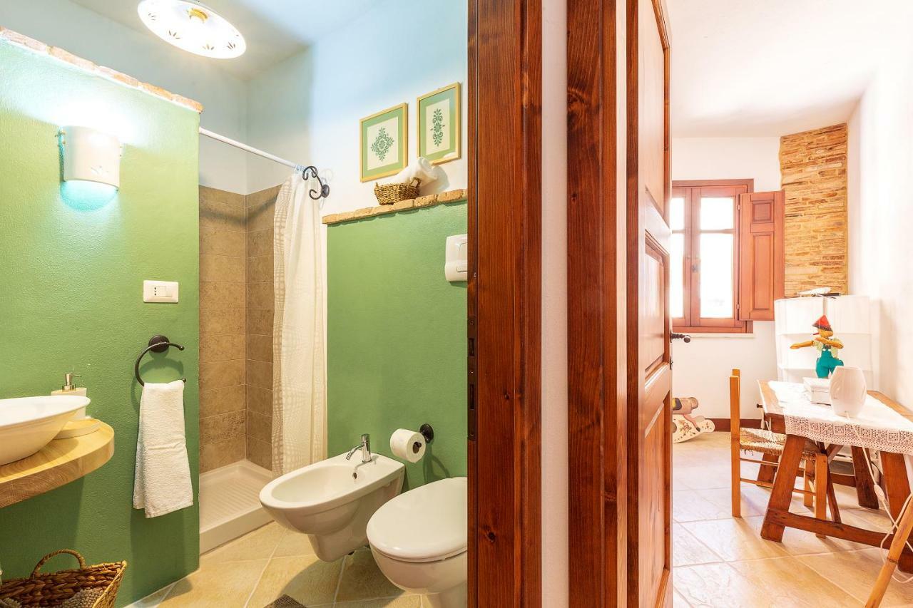 Domu Ala - Bynos Homes Baunei Ngoại thất bức ảnh